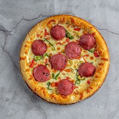 Salami Pizza