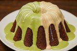 Molten cake with pistachio and Kinder spread