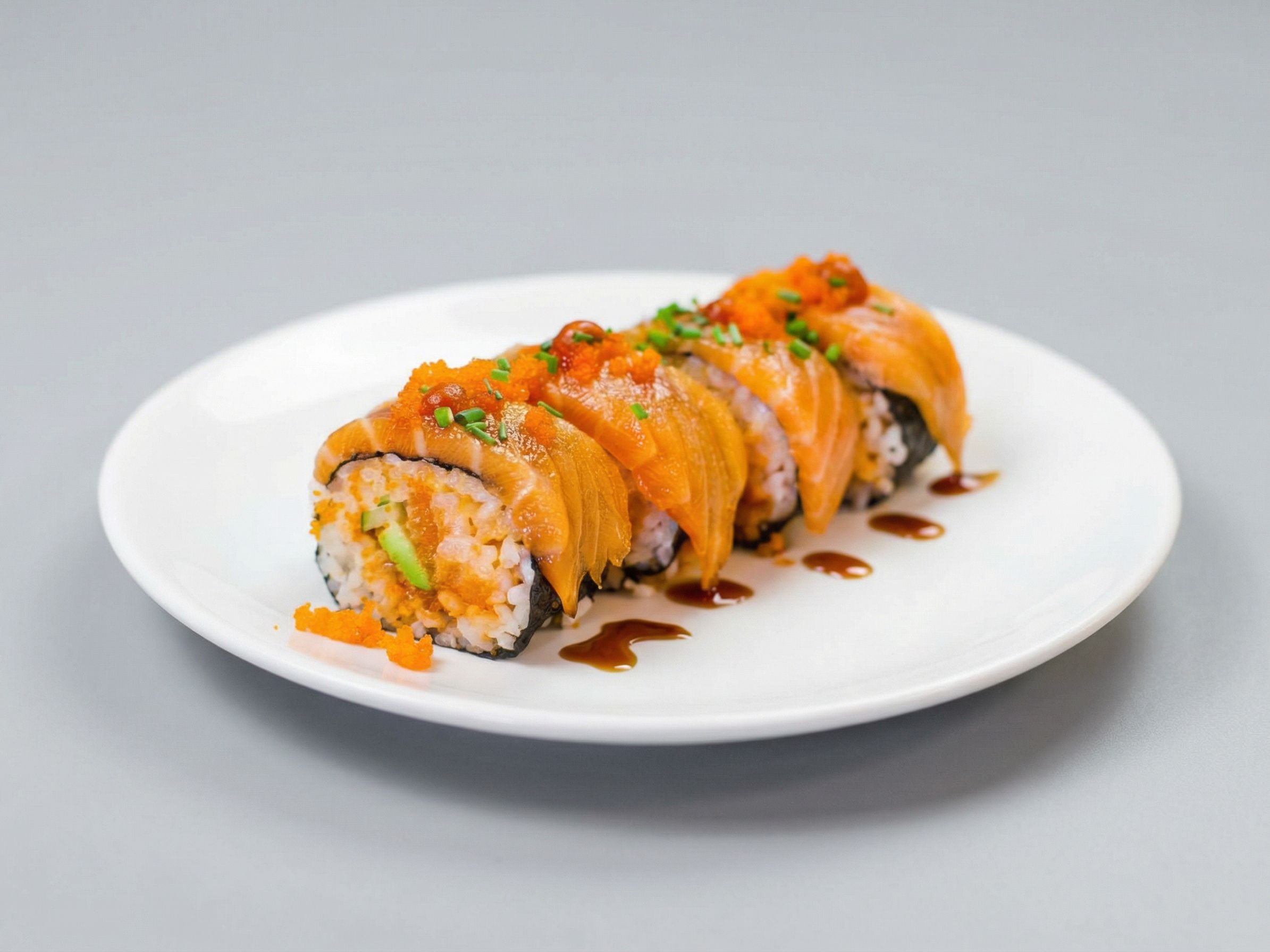 Spicy Salmon Roll - 8 Pieces