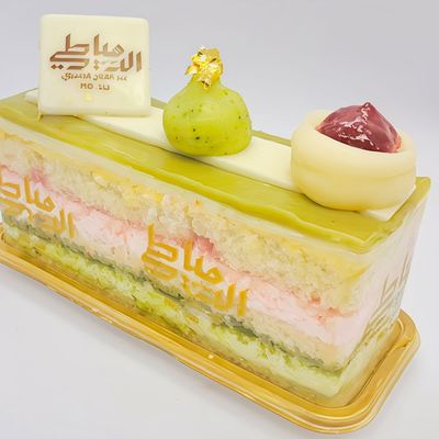 Pistachio Gateau