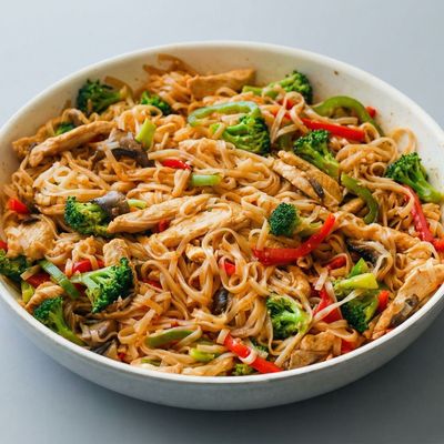 N09- Fried Chinese Glass Noodles with Chicken
