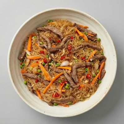 N09- Fried Chinese Glass Noodles with Beef