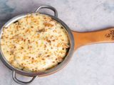 Minced meat tagine with mozzarella