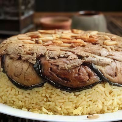 عرض 2 حصة مقلوبة لحم خروف فلسطينية