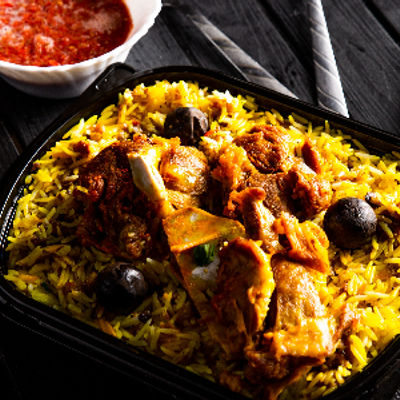 مندي لحم مع أرز