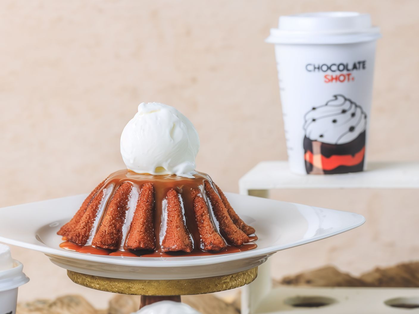 Caramel Molten Cake