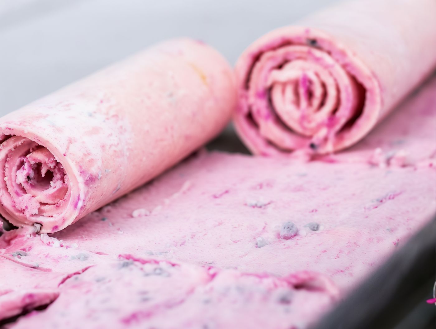 Red Velvet Ice Cream Rolls (3 Rolls)