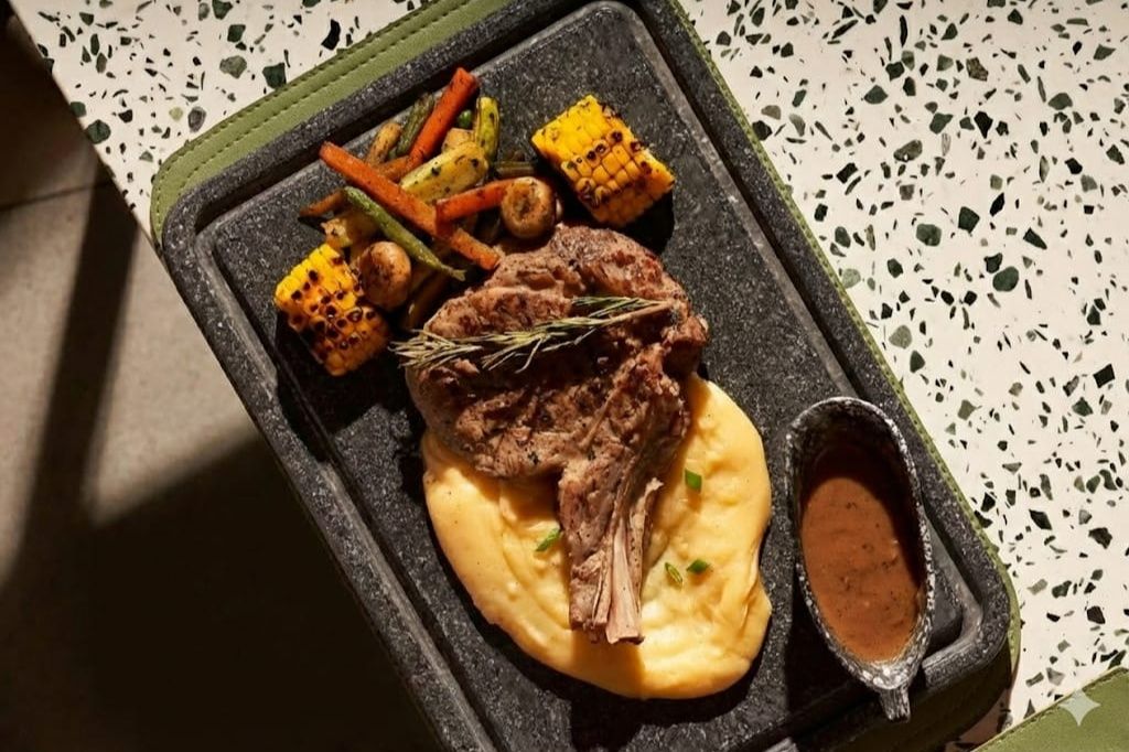 Signature Tomahawk Steak