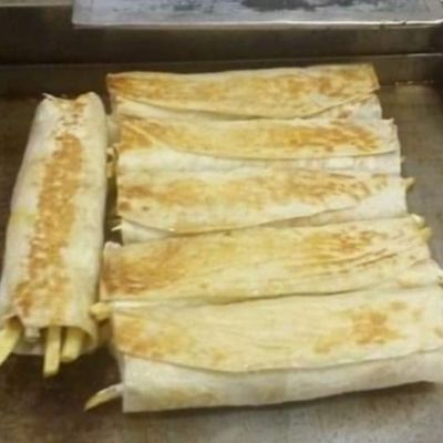 ساندويش بطاطس سوري مع موزاريلا