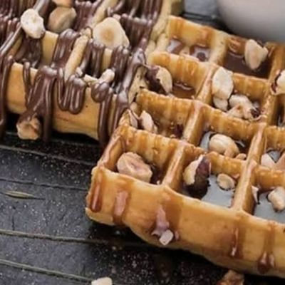 Waffle Mix Nutella With Nuts