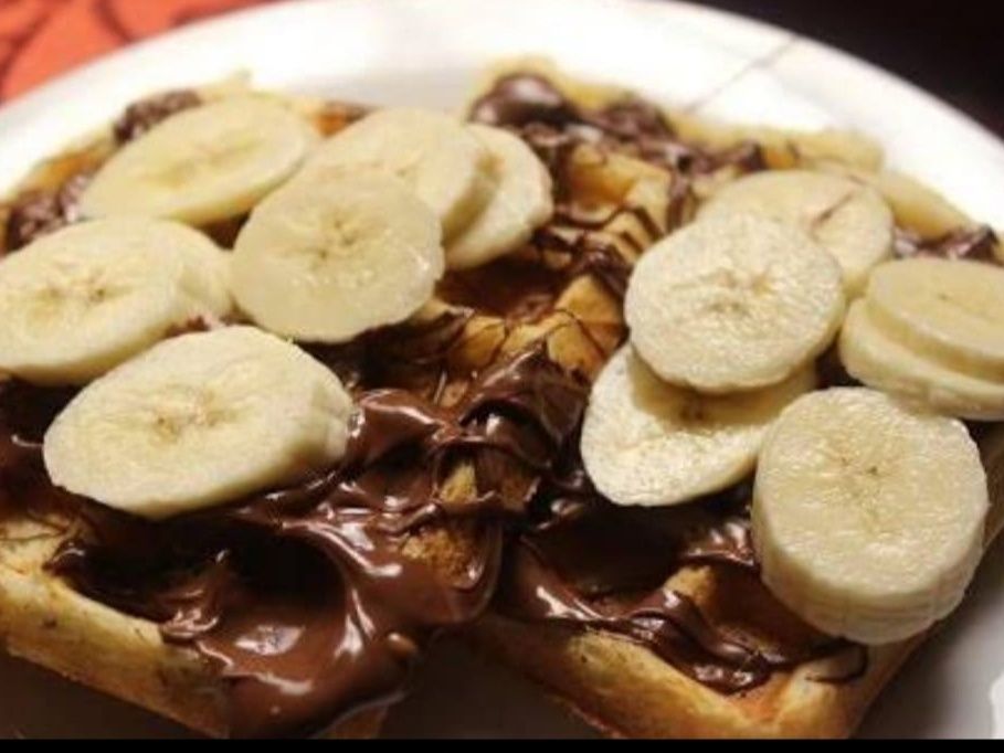 Nutella Mix Waffle with Banana