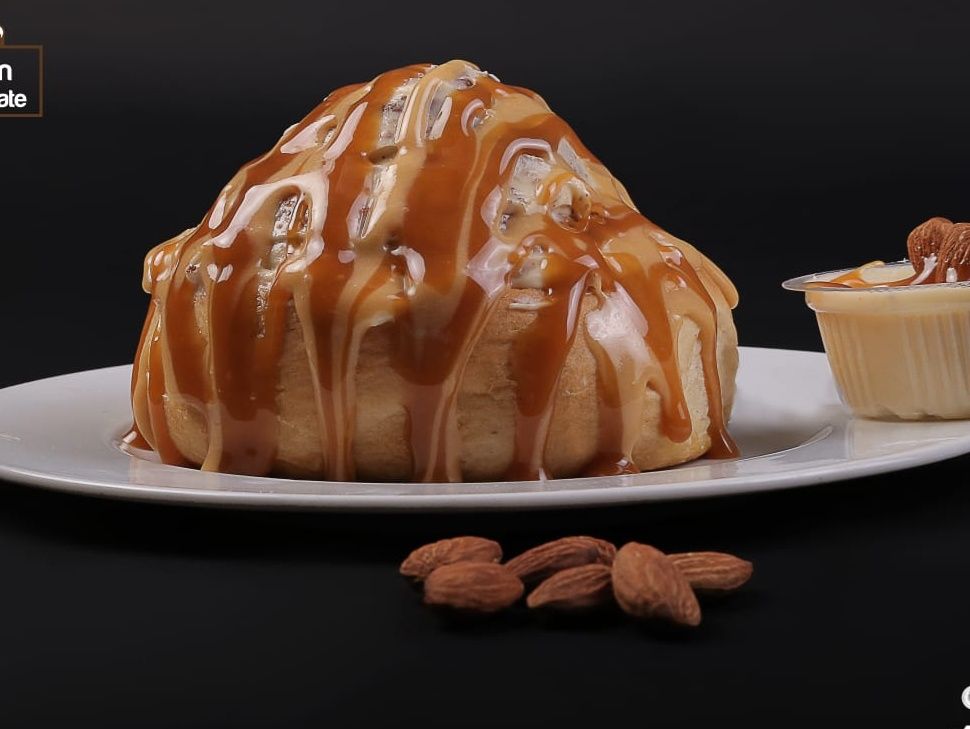 Cinnamon Caramel with Almonds