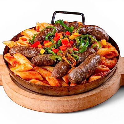 مكرونة بالسجق