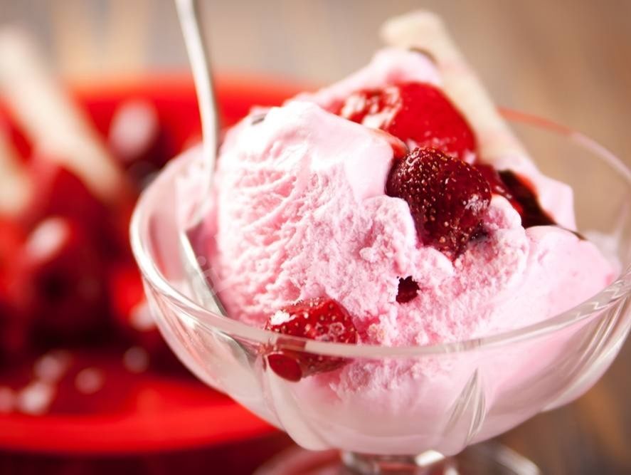 Strawberry Yogurt Ice Cream