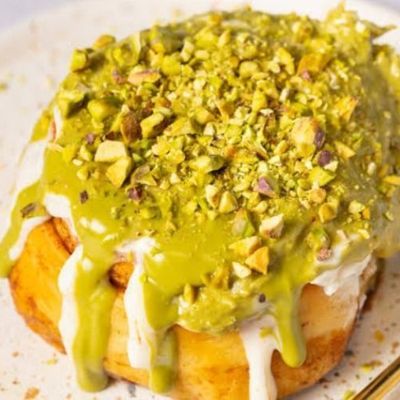 Pistachio Cinnamon Roll