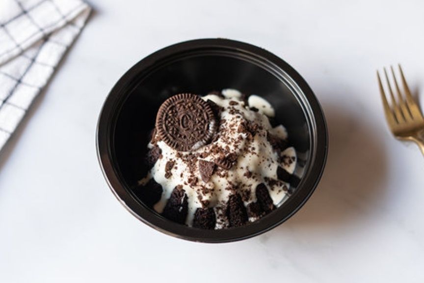 Molten White Oreo