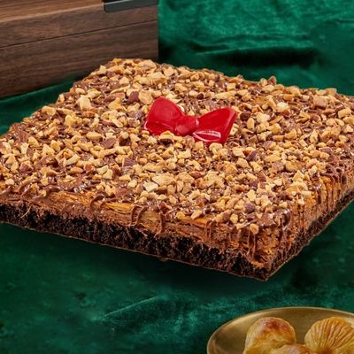Kunafa Nutella & Fudge Cake
