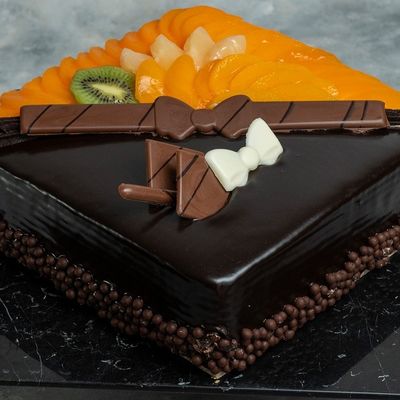Half Chocolate, Half Fruit Cake with Cream - 30x30 cm