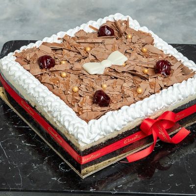 Black Forest Mousse 20×20 Cm