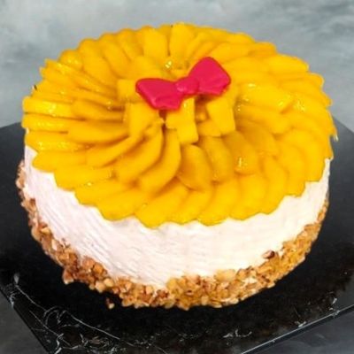 Mini Mango Cake with Fresh Cream -18cm
