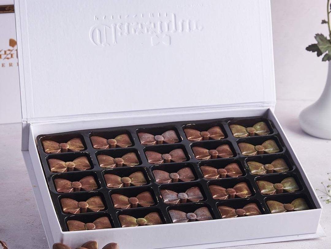Belgian chocolate bows box
