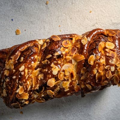 Almond brioche