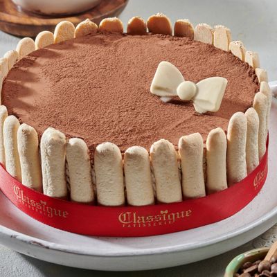 Tiramisu cake