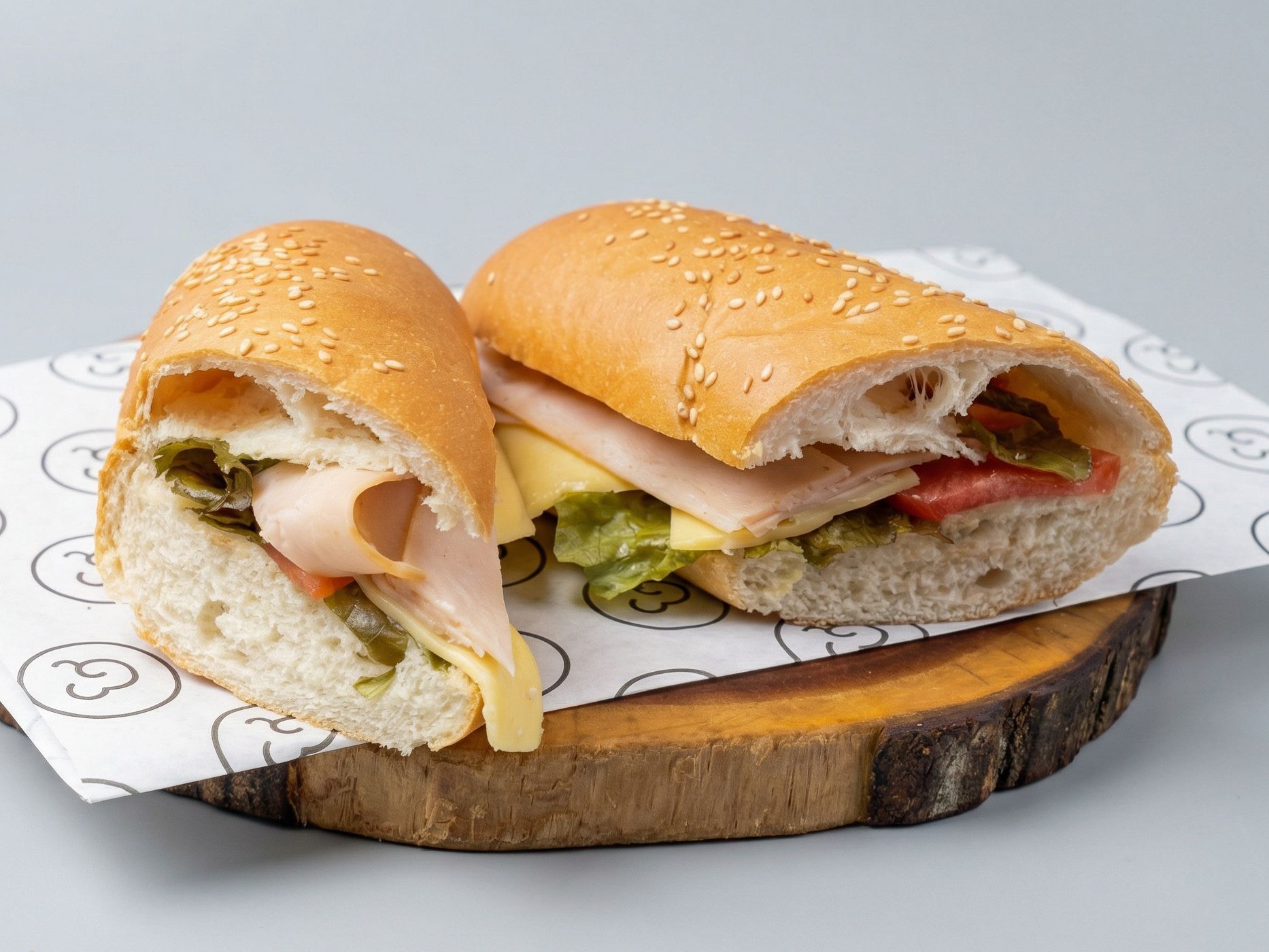 SMOKED TURKY SANDWICH