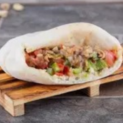 Salsa Foul Sandwich