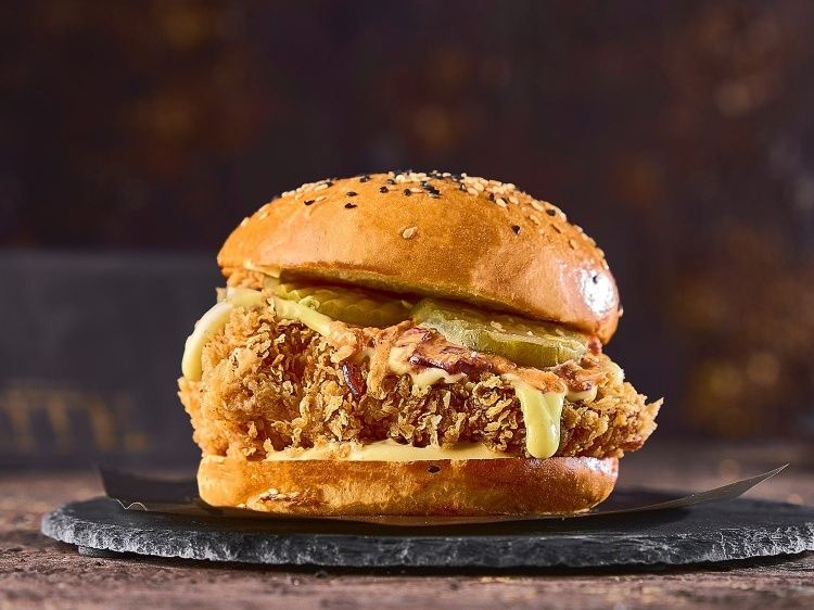Classic Crispy Chicken Burger