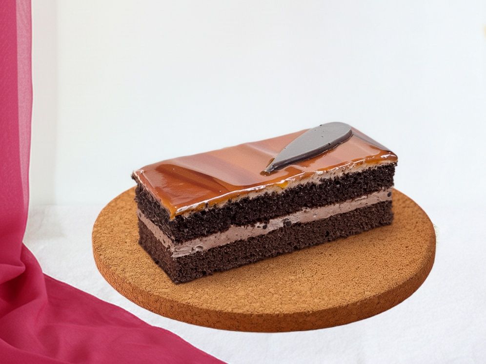 Caramel Glass Gateau