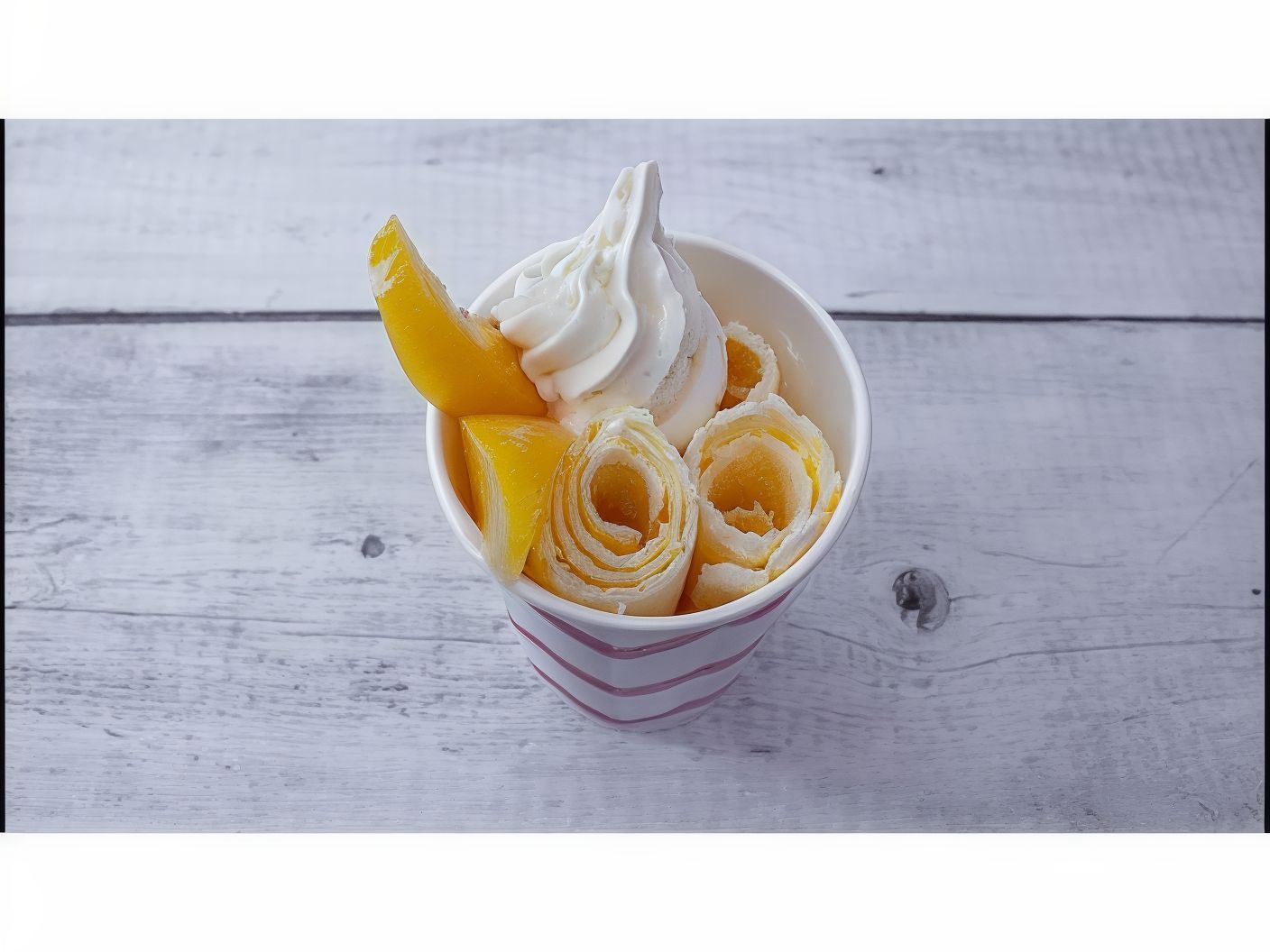 Ice Cream Roll With Peach