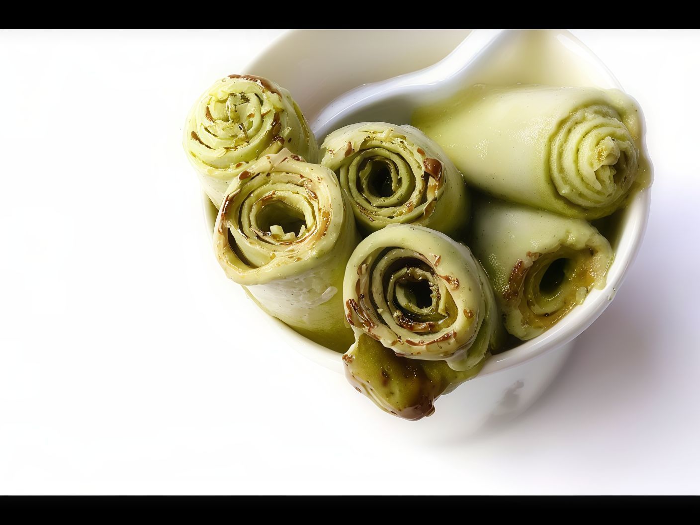 Ice Cream Roll With Kiwi