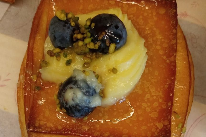 Cream Danish