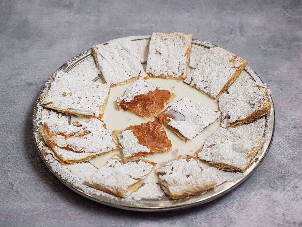 Medium Custard Pie