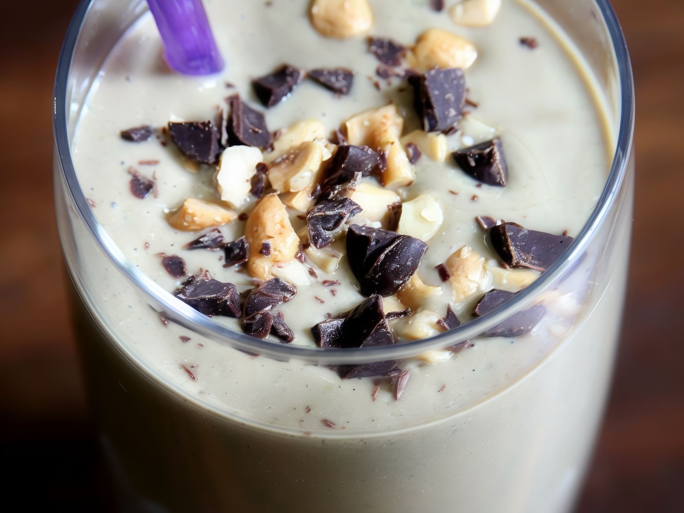 Cashew With Chocolate Juice
