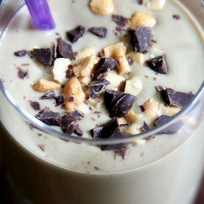 Cashew With Chocolate Juice