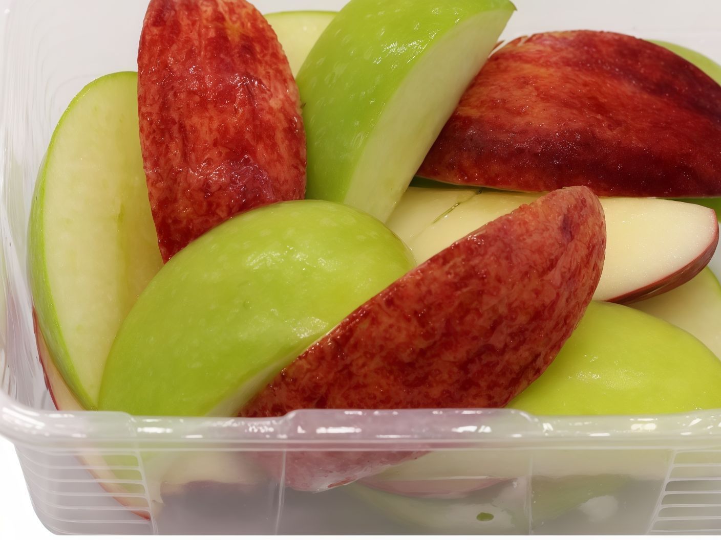 Green and red apple dish
