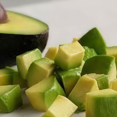 Avocado Pieces With Honey And Nuts