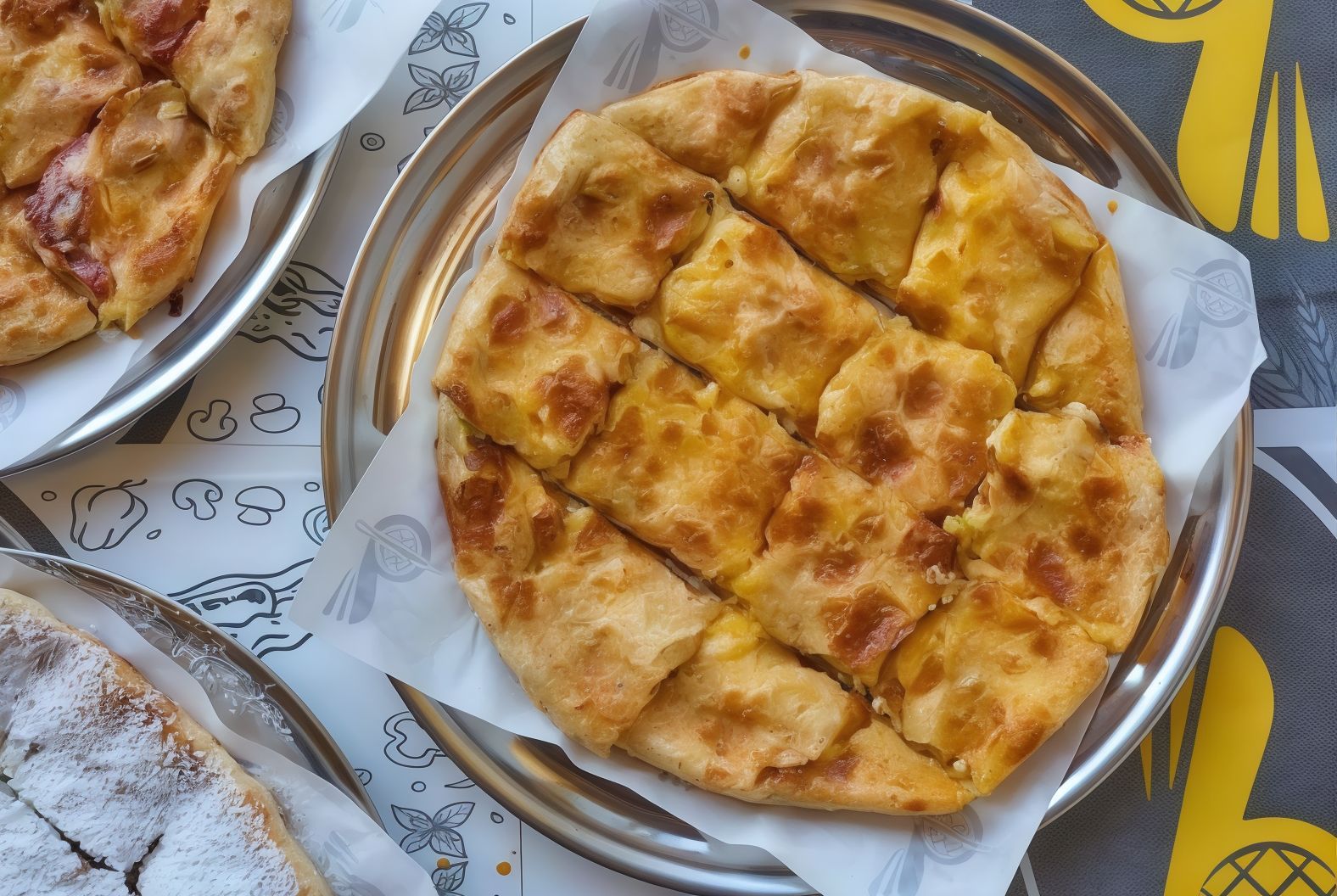 Mixed cheese pie