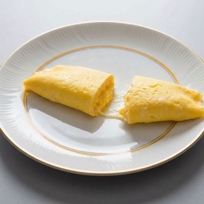Cheddar Omelette