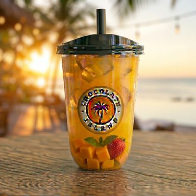 Strawberry and mango blend mojito