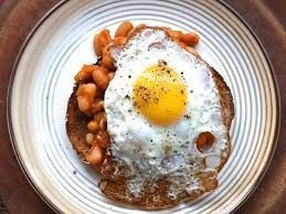 Beans with Eggs