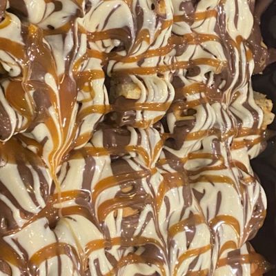 Happiness Box Waffle Fattah and 25 Mini Pancakes