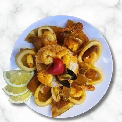 Seafood Fatteh