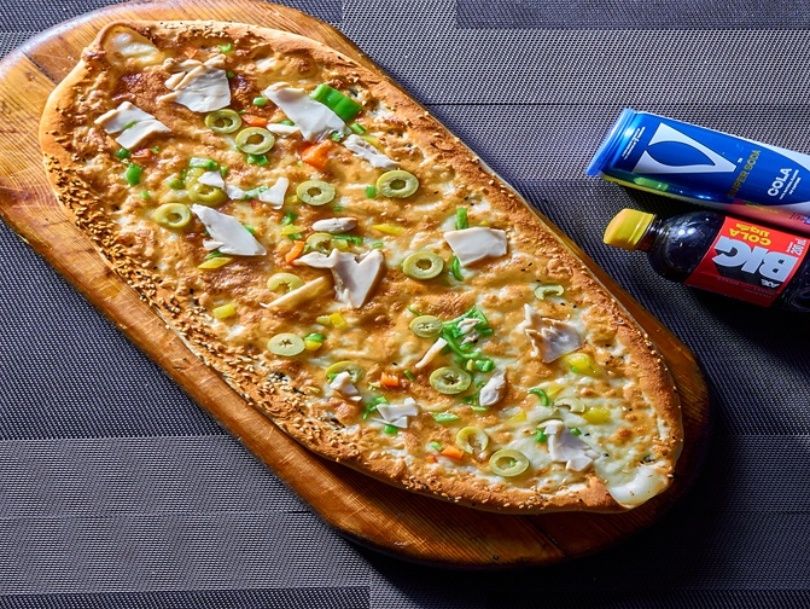 Vegetable Pide