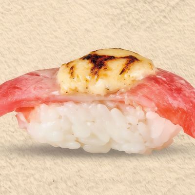 Special Nigiri Tuna Parmesan 1 Piece