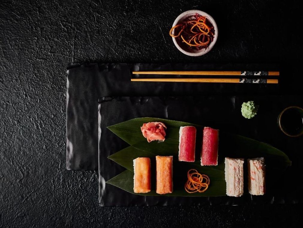 Tuna Oshi Sushi