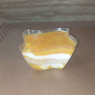 Medium Mango Kunafa