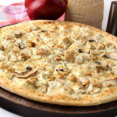 Chicken Pollo Alfredo Pizza